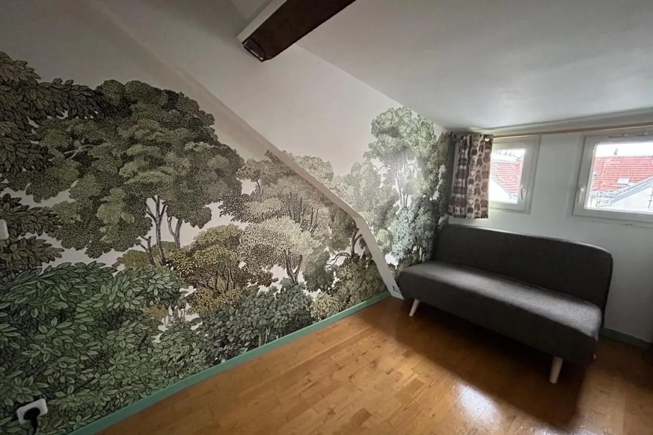 Apartment Near Jardin Villemin Paříž